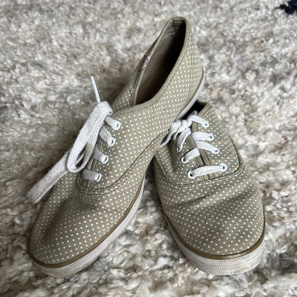 Keds - Picture 1 of 5